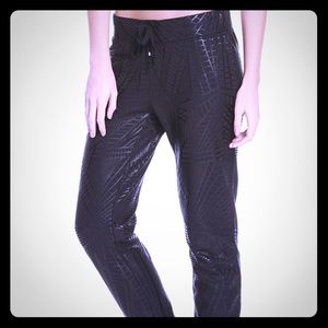 Fabletics sweatpants ,NWT